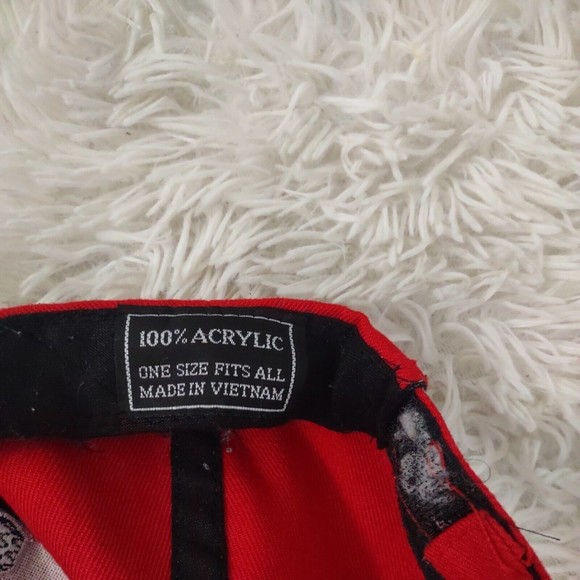 New York City Adult Embroidered Red Baseball Cap Hat Adjustable - Picture 5 of 7